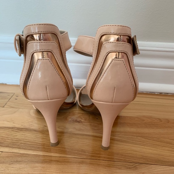 Nine & Co Heels - Picture 10 of 11